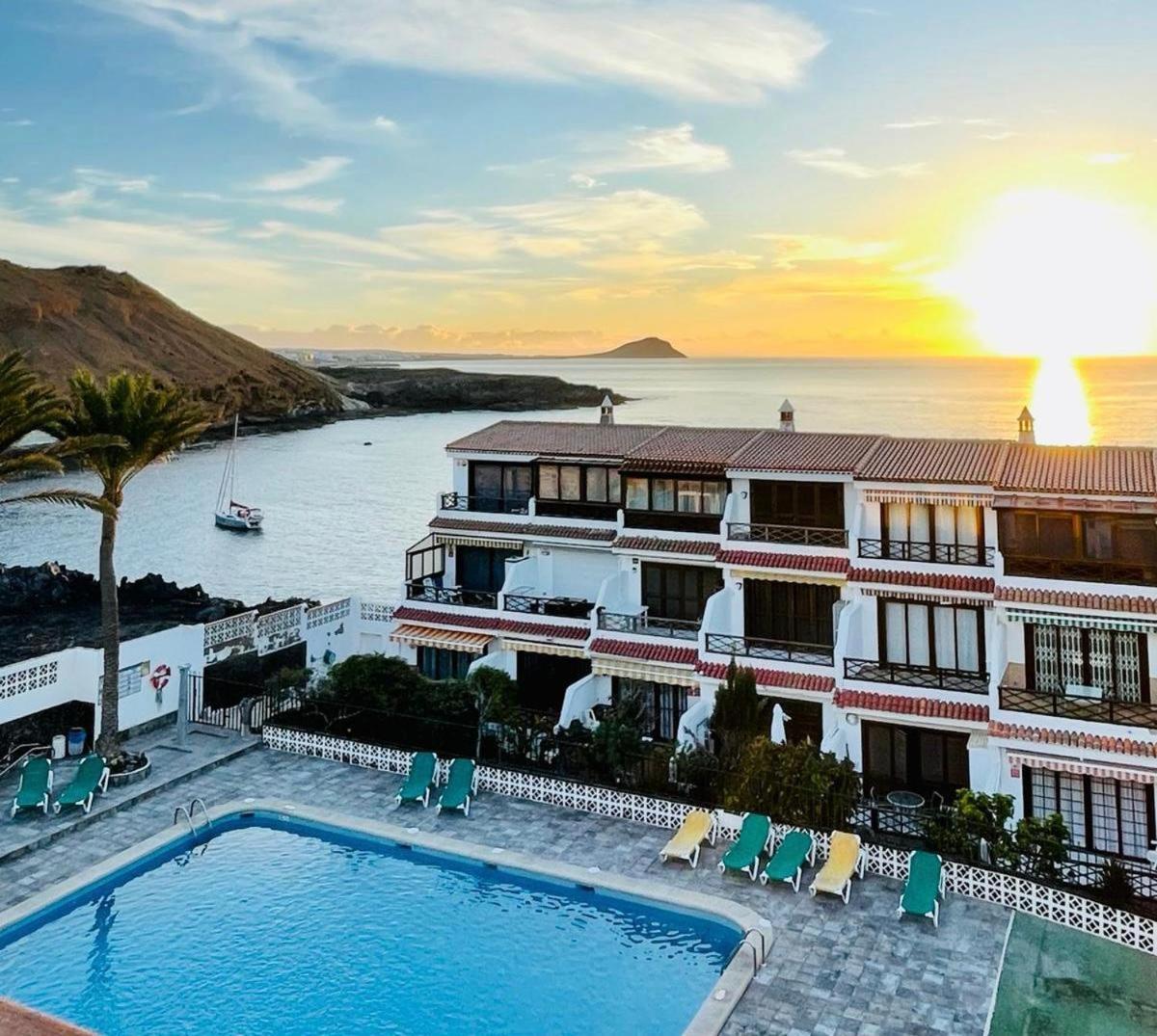 Apartment With Beautiful Ocean View Costa del Silencio Eksteriør billede